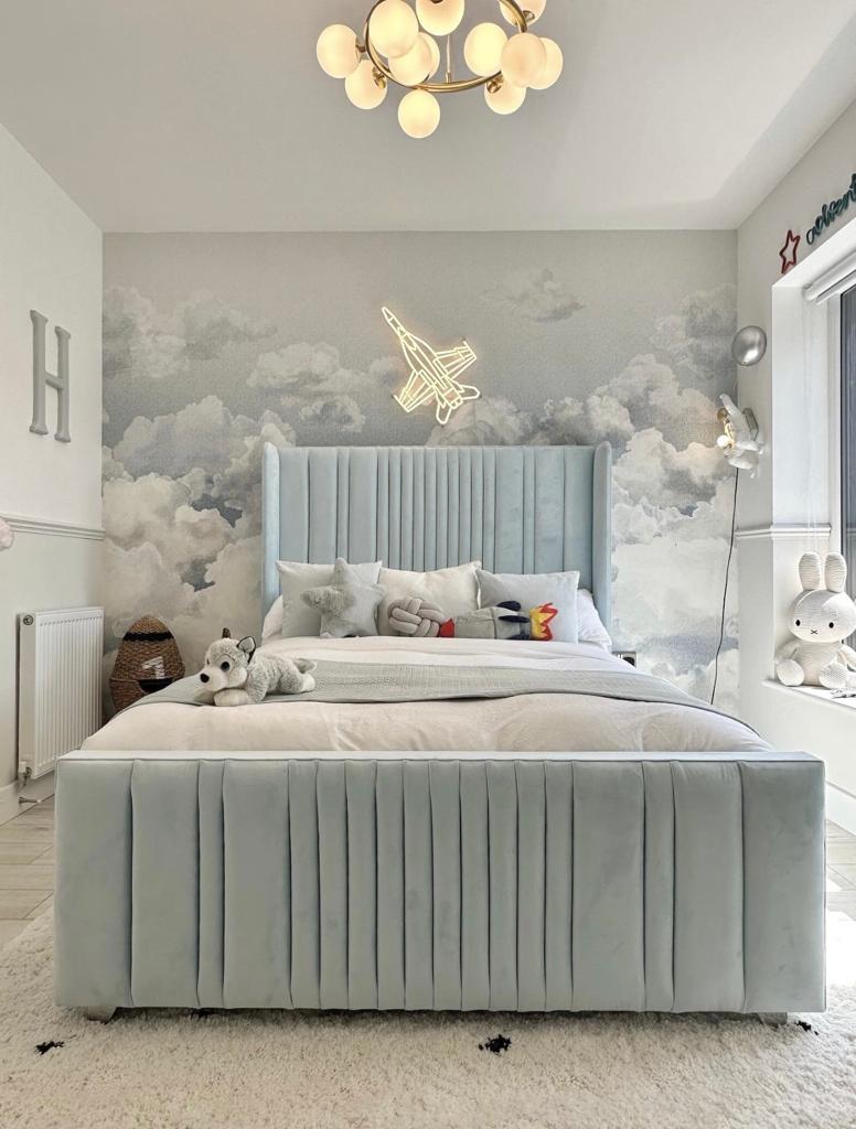 Siena Wingback Bed